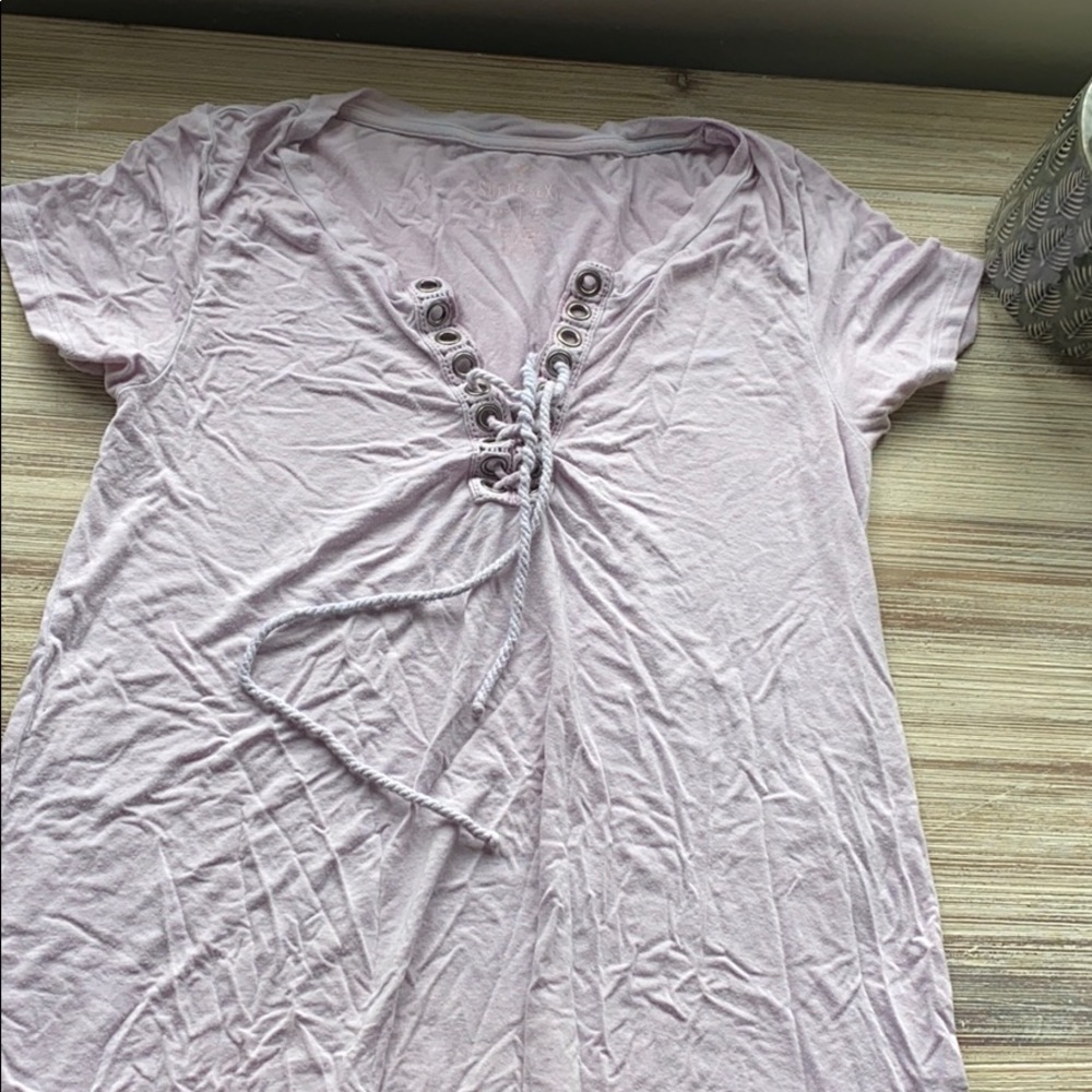 American Eagle tee